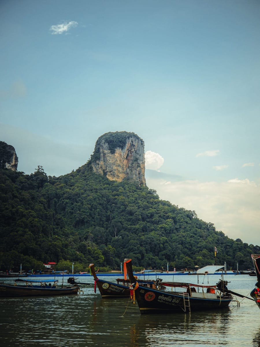 Trang islands with limestone karsts and turquoise water in the Andaman Sea, southern Thailand