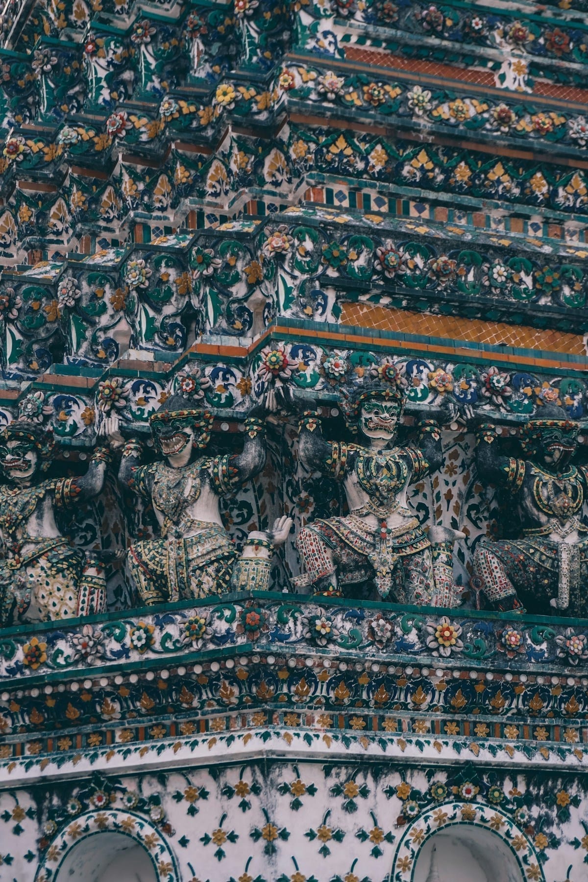 Golden chedi at Wat Phra That Chae Haeng temple, Nan province, northern Thailand