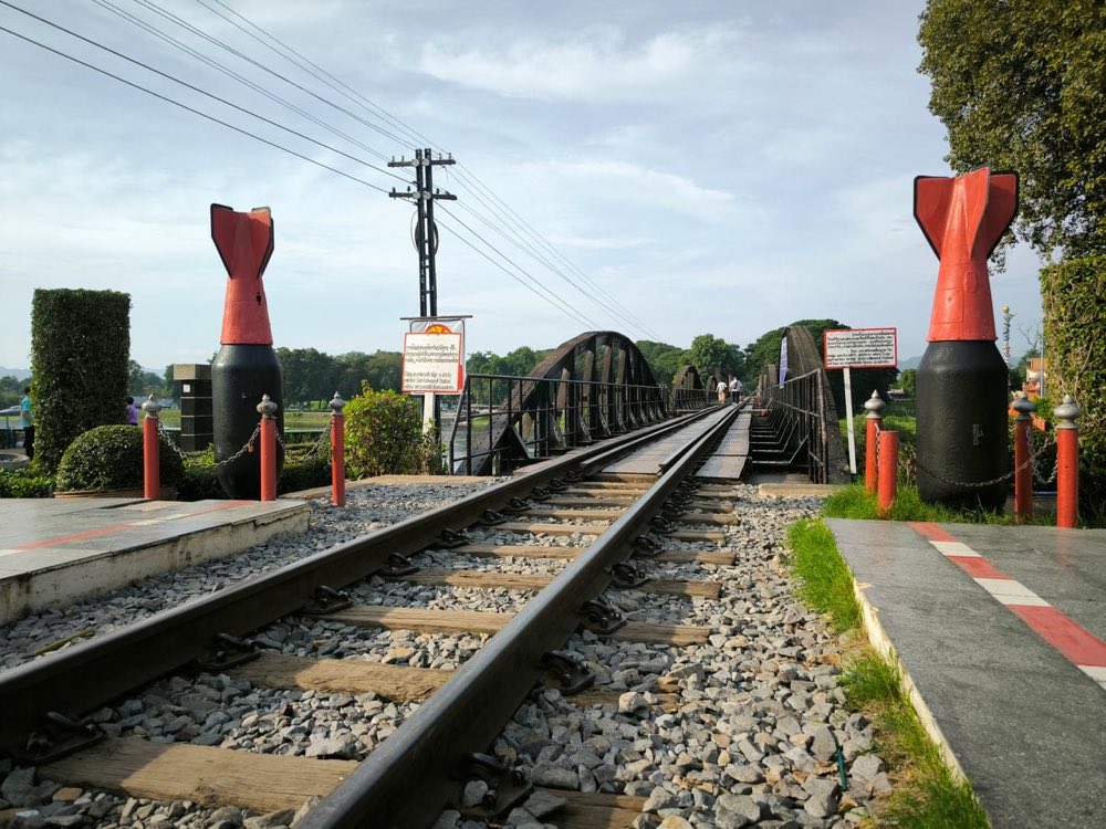 Die Eisenbahnbrücke über den Kwai, Kanchanaburi