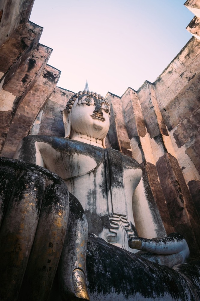 素可泰西春寺的坐佛